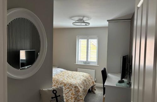 Ford House | Quiet double bedroom