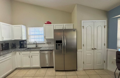 Paw Creek House | Quiet, Private Charlotte Getaway. Close to Everything!
