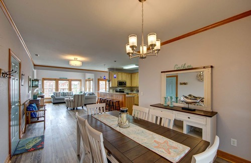 Manteo Condo | Quiet & relaxing top floor, sound-front condo, with elevator at the Outer Banks!