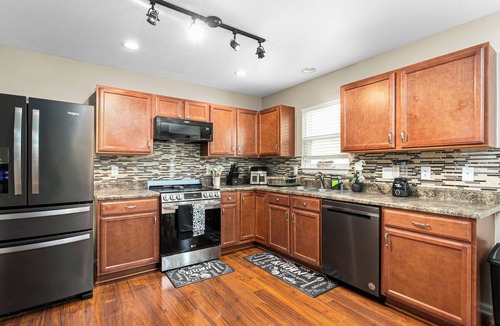 Mebane House | Quiet Suburban Stay w/Parking
