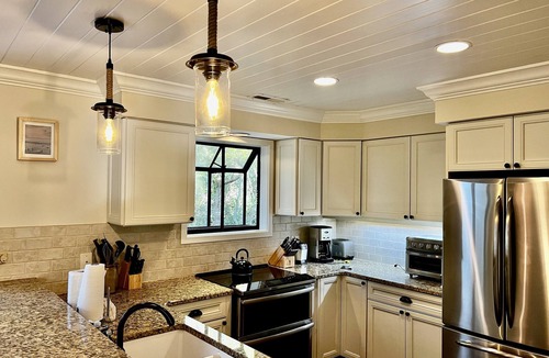 Bald Head Island House | Quintessential BHI escape. NEW! Updated Beach House
