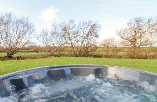 South Luffenham House | Rabbit Hole