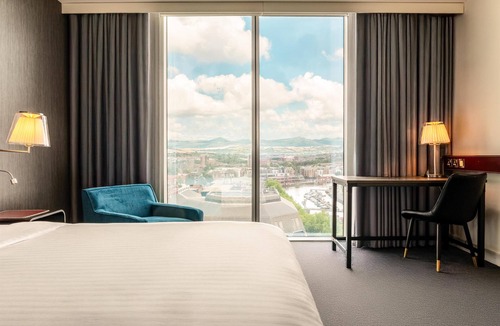 Bristol Floating Harbour Hotel | Radisson Blu Hotel Bristol