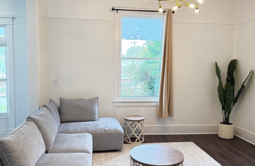 Wilson House | Railroad cozy stay