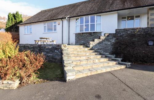 Grasmere House | Rainbow End