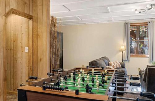Lake Toxaway House | Rainbow Falls Cabin - Sauna - Hot Tub - Foosball