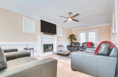 Northeast Raleigh House | Raleigh Home Near Dining and Shops!