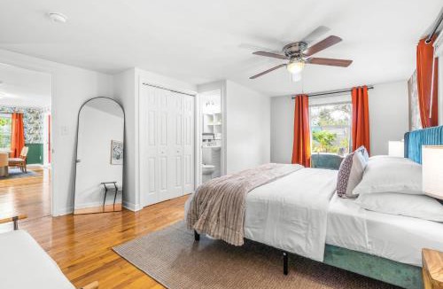 Cameron Village House | Raleigh's Most Wanted - Relax, Games, & Cozy Comfort