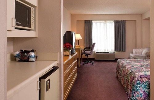 Pennington Bend Hotel | Ramada by Wyndham Nashville/Music Valley