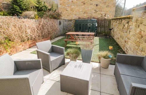 Powburn Cottage | RAMBLERS COTTAGE, family friendly, with a garden in Powburn