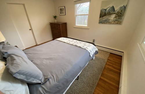 Morganton House | Rancher retreat only 5 miles from the heart of downtown Morganton.