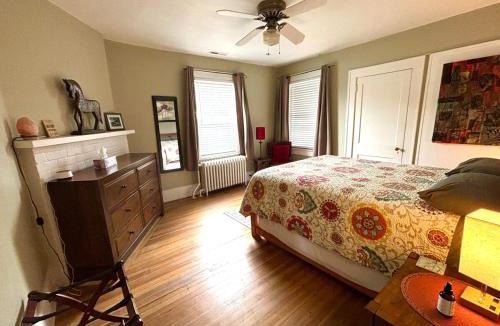 Downtown Asheville Apartment | Ravenscroft Rentals