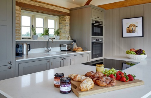 Ampney Crucis House | Recent Cotswolds Barn Conversion near Bibury