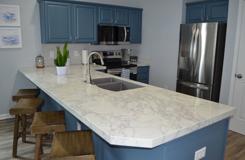 Sunset Beach Condo | Recently updated 3 bedroom/2 bath condo in Sunset Village at Sandpiper Bay