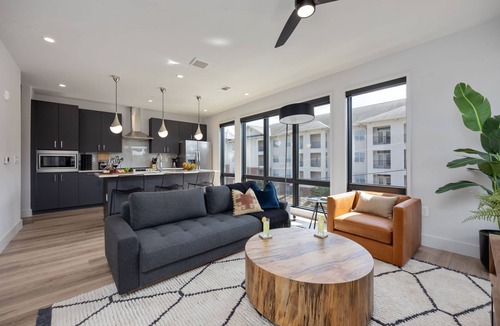 West End House | Records - 4 Units - Pool & Gym - Mins to Broadway