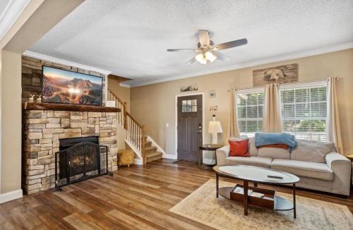 Beech Mountain House | Red Bear Run