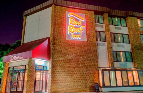 Southwest Raleigh Hotel | Red Roof Inn Raleigh Southwest - Cary
