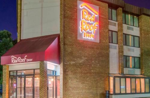 Southwest Raleigh Hotel | Red Roof Inn Raleigh Southwest - Cary
