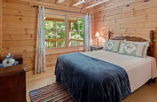 Lake Lure Cabin | Redbird Ridge - Community lake and river access, fire pit, sleeps 8