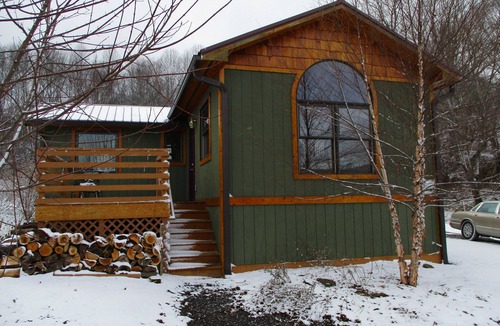 Waynesville Cabin | REDUCED! SPECIAL NIGHTLY RATE! PRIVATE IN THE COUNTRY! CENTRAL LOCATION!