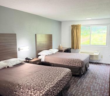 Talbot's Corner Hotel | Regency Inn & Suites