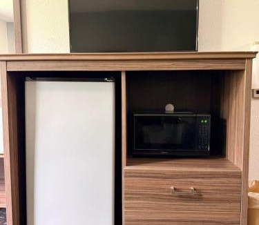 Talbot's Corner Hotel | Regency Inn & Suites