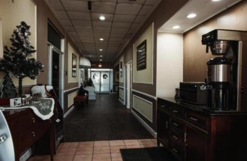 Reidsville Hotel | Reidsville Inn & Suites By OYO Hwy 29