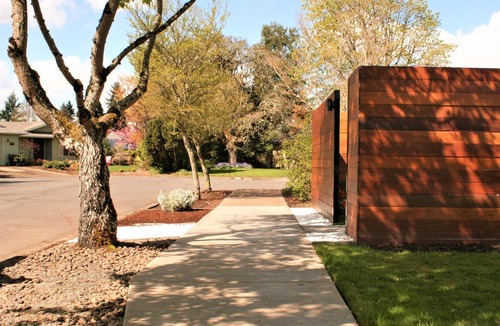 Eugene Apartment | Relax & Enjoy Private Studio w/Courtyard