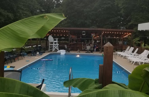 Greensboro Cottage | Relax in a Resort like setting