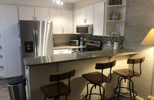North Carolina Coast Condo | Relax Oceanfront at our 2-bedroom condo in Carolina Beach