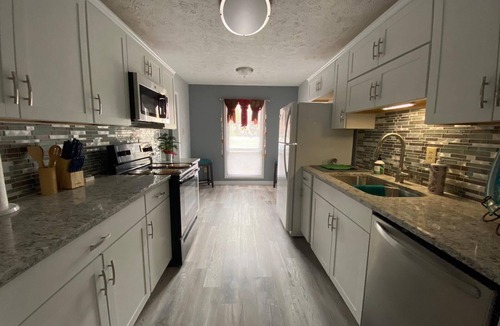 Westover House | Relax Townhouse