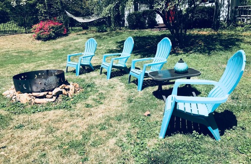 Carriage Hills Cottage | Relaxing Cottage close to everything! Perfect for 2!Wi-Fi, Keurig,Outside space!