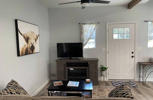 New Hill Apartment | Relaxing Retreat Near Jordan Lake