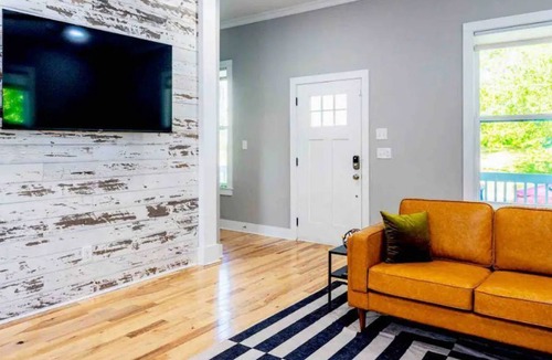 Downtown House | Remarkable 3BD|2BA 5min From Downtown Raleigh