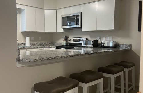 Wrightsville Beach House | Renovated 3 Bedroom TownHome in The Heart of Wrightsville Beach