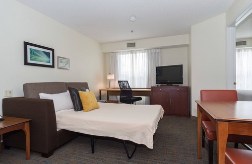 Huntersville Hotel | Residence Inn by Marriott Lake Norman