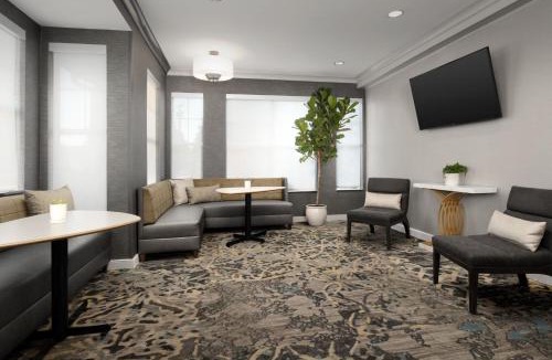 Terry Sanford Hotel | Residence Inn by Marriott Fayetteville Cross Creek