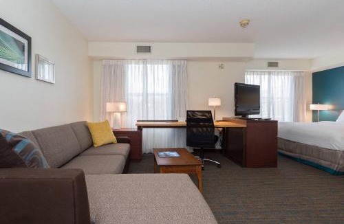 Huntersville Hotel | Residence Inn by Marriott Lake Norman
