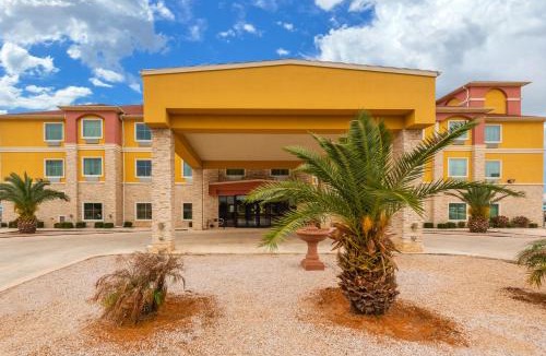 Cotulla Hotel | Residency Suites