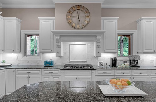 Waxhaw House | Resort-Style Home Waxhaw NC: Celebrate Thanksgiving with a Family Getaway