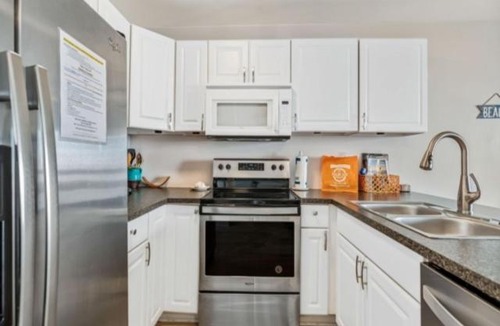 Carolina Beach Apartment | Rest Ashored - less than a block to beach access and everything you need for a lovely beach vacation, condo