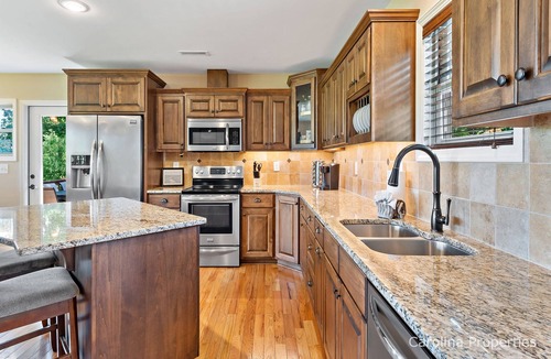 Lake Lure House | Ridgetop Landing - Lake Lure Access, Great Views!