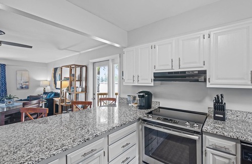 Fairfield Harbour Condo | River's Edge