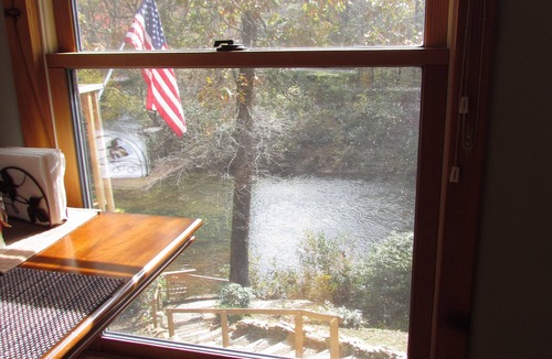 Burnsville Cabin | Riverfront direct access to trout river with tranquil views