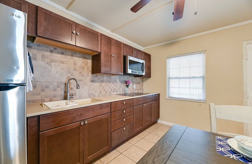 Edenton Condo | Riverfront Edenton Condo w/Porch & Boat Ramp!