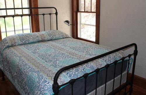 Frank Cottage | Riverfront, Fire Pit, Swimming, Tubing, Fishing, Easy Access
