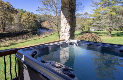 Laurel Springs House | Riverfront Home in Quiet Community
