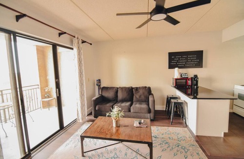 Downtown Wilmington Condo | Riverfront Paradise! 5