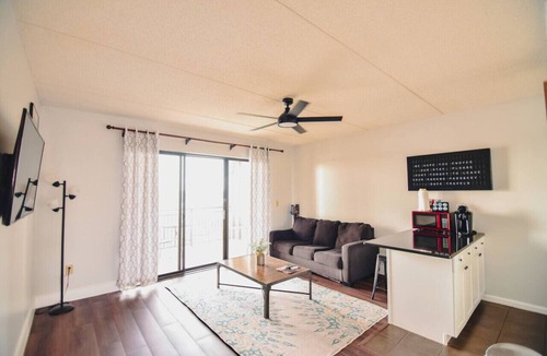 Downtown Wilmington Condo | Riverfront Paradise! 5