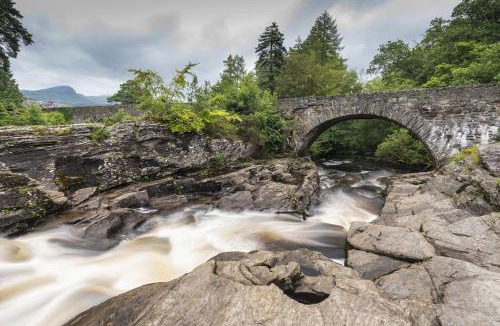Comrie House | Riverside Cottage